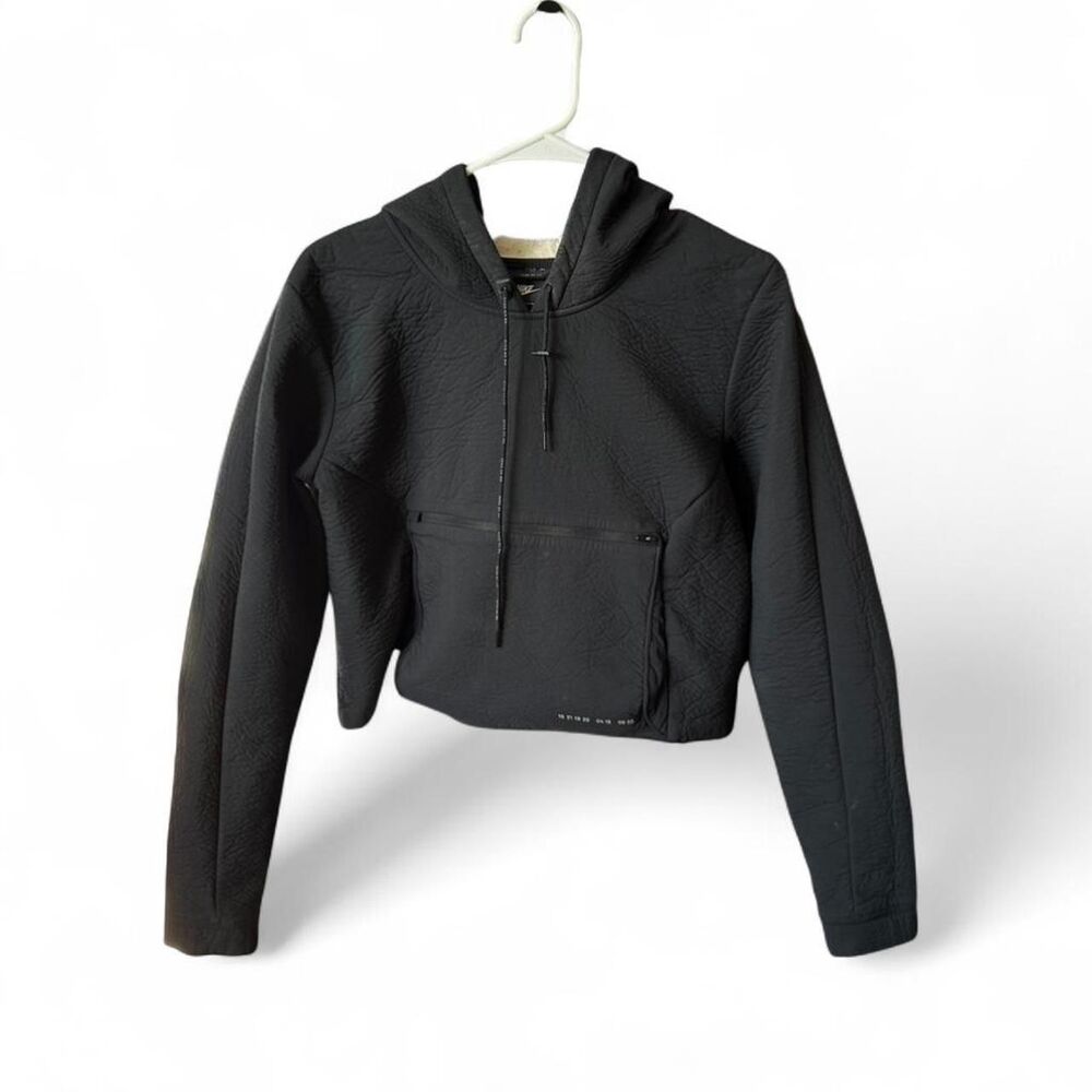 Nike Tech Pack Cropped Hoodie Women’s Black Structured Athletic Pullover. Small